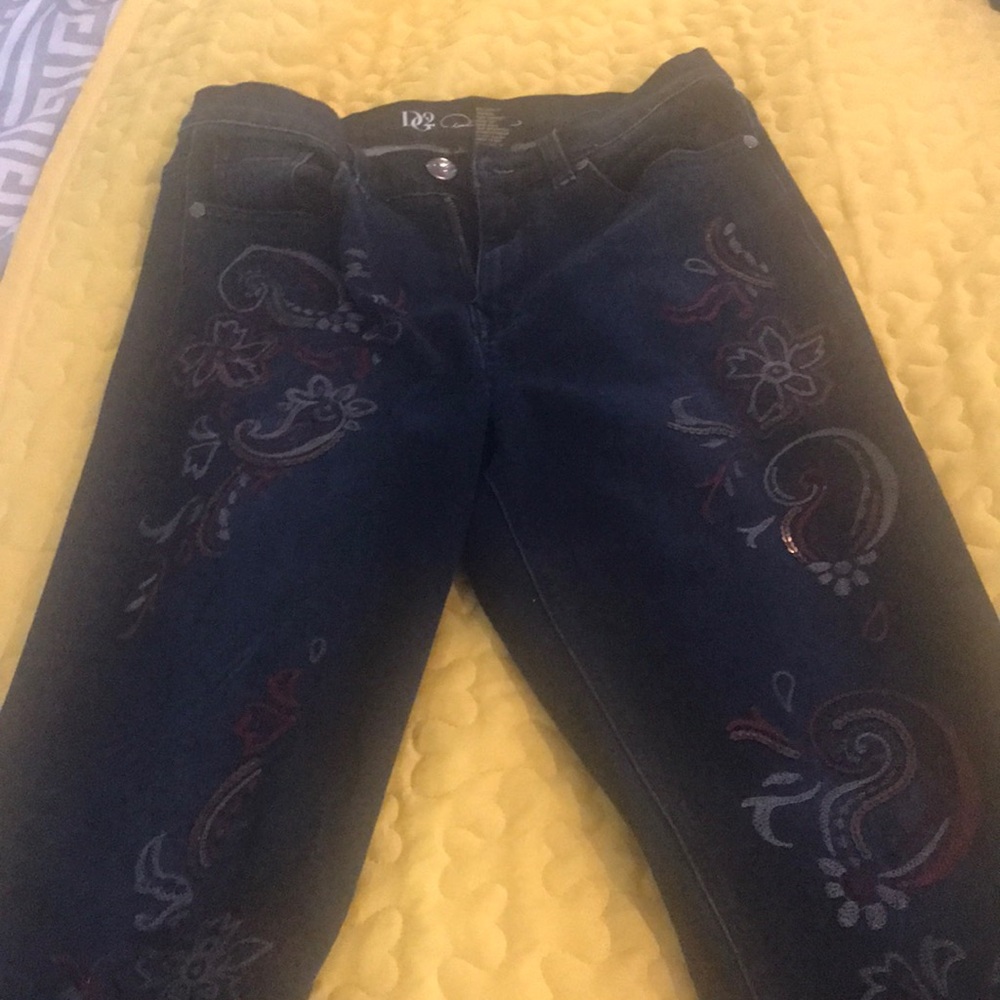 Jeans - Picture 3 of 3